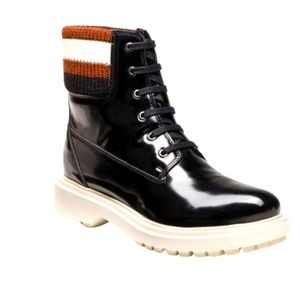 Geox Winter Hiking Boots in Black Size 6